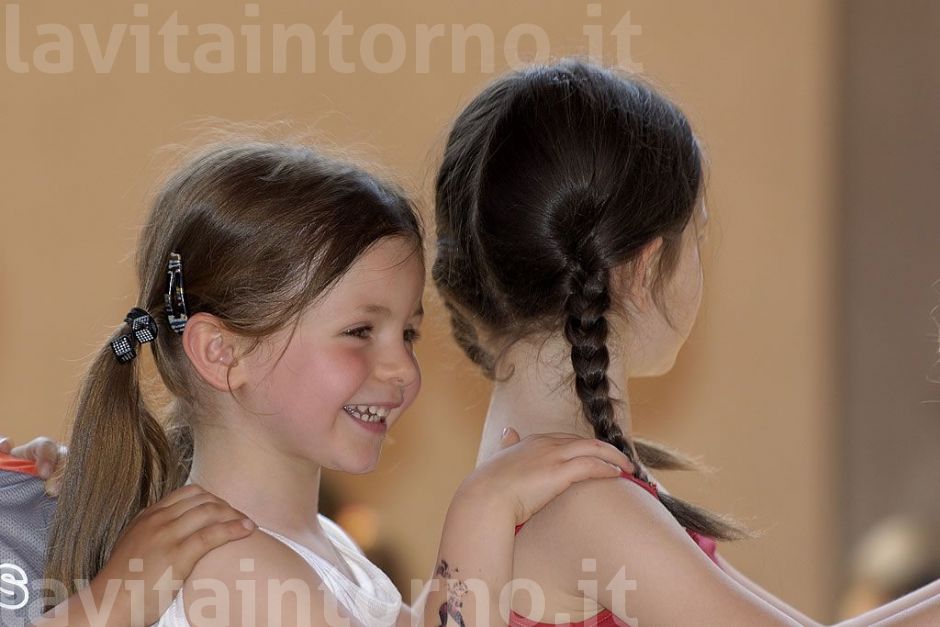 il gioco continua ...