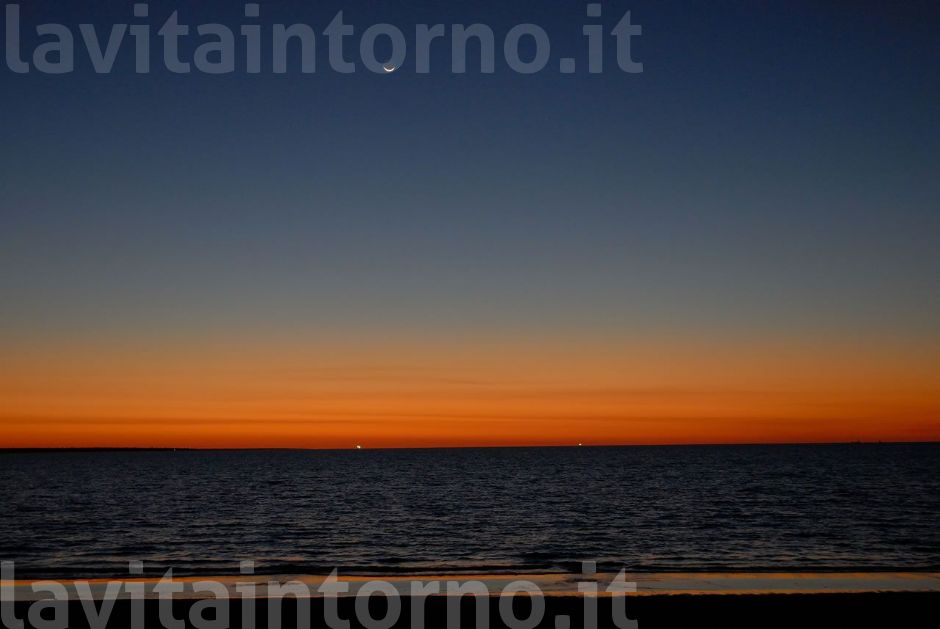 sunset @ Mindil Beach in Darwin
