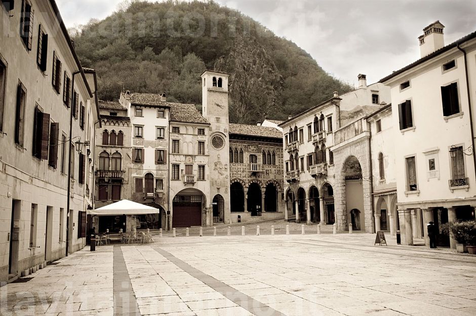 terra veneta: piazza Flaminio a Vittorio Veneto